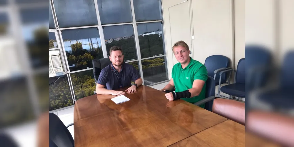 Vereador esteve com o secretário Bruno Costa para discutir necessidades dos distritos do município