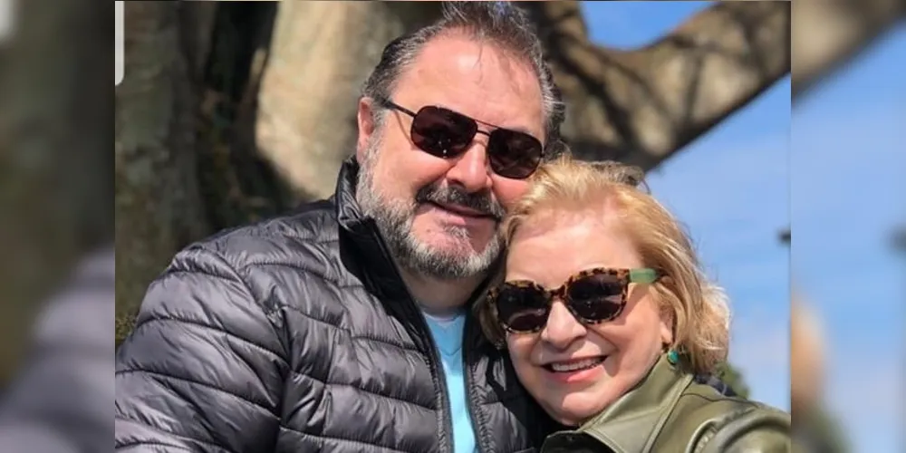 BRINDE A VIDA - O Secretário de Administração e Recursos Humanos da Prefeitura, Ricardo Linhares, festeja idade nova nesta quinta-feira (16) . Um dos nomes fortes da administração Rangel, Ricardo desenvolve grandes projetos na área de inovação e gestão de pessoas. No registro especial para a coluna, Ricardo e sua esposa Claudia. Nossos votos de felicidade ao aniversariante!