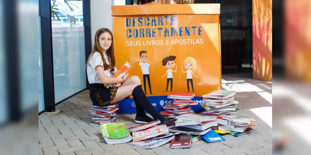 Colégio Positivo Master recolhe e recicla materiais didáticos sem uso. Projeto é aberto a toda população do município