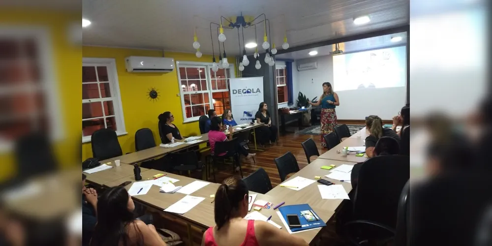 Primeira turma do Decola conclui encontros no ano passado