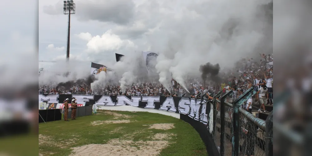 Partida ocorre às 16 horas de domingo, no Germano Krüger. Time tem cinco jogadores impedidos de atuar diante do Furacão