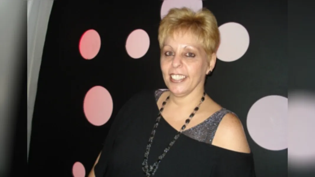 FELICITAÇÕES – A destacada professora e profissional da Odontologia Rosangela Pironti de Castro será muito cumprimentada pela passagem de seu aniversário nesta quarta-feira (8). Da coluna RC os votos de felicidades e realizações