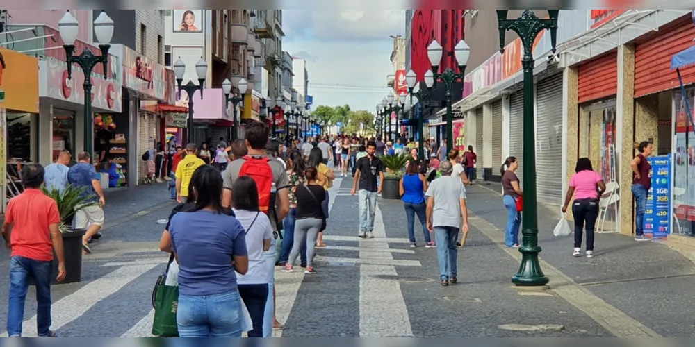 Lojas voltarão a abrir das 10h às 16 horas