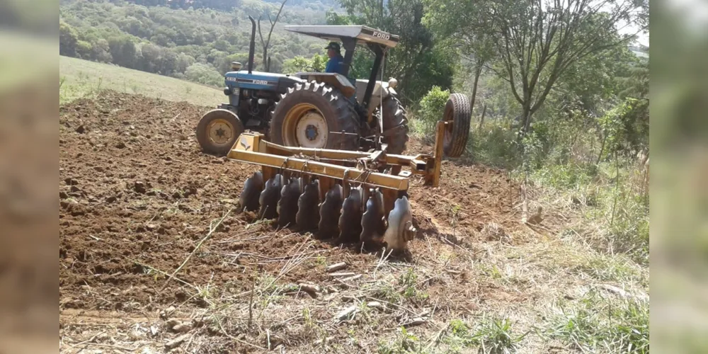 Imagem ilustrativa da imagem Projeto agrícola auxilia mais de 20 produtores rurais em PG