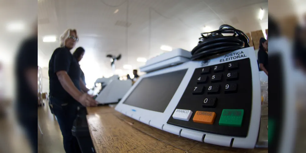 Pleito seria realizado em 4 e 25 de outubro