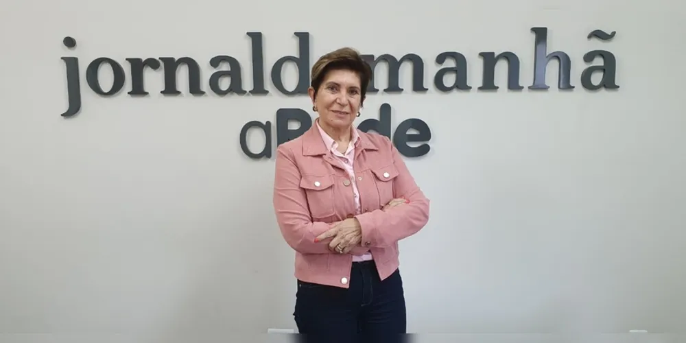 Professora já assumiu o cargo máximo do Executivo por mais de 100 dias