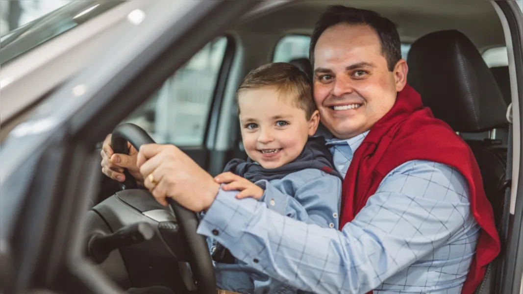 Diego Domann e seu filho Pedro Roth Domann