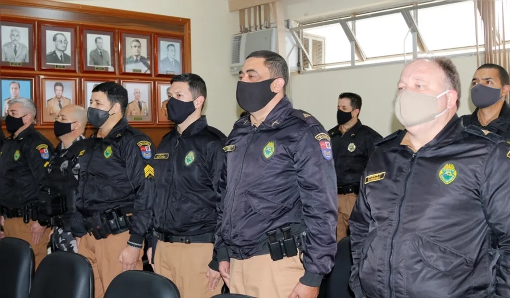 Os eventos contaram com a presença de familiares dos agraciados, que abrilhantaram o momento importante na carreira dos 13 policiais militares agraciados. 