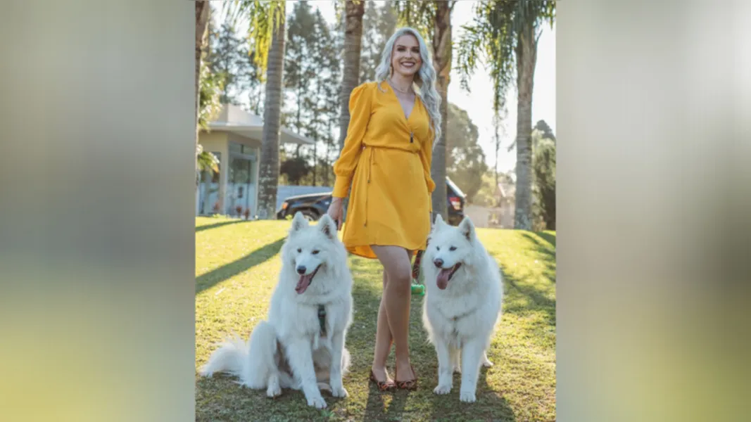 Gislaine Pimpao Caldeira e as suas companheiras Maeva e Sky