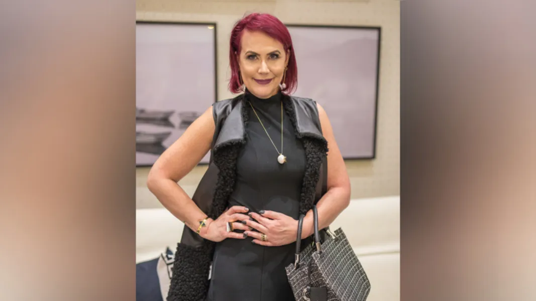 TROCA DE IDADE - Rosana Wagner reserva o próximo domingo (27), para receber as felicitações pela chegada de seu aniversário. Da coluna RC os votos de alegrias e sucesso