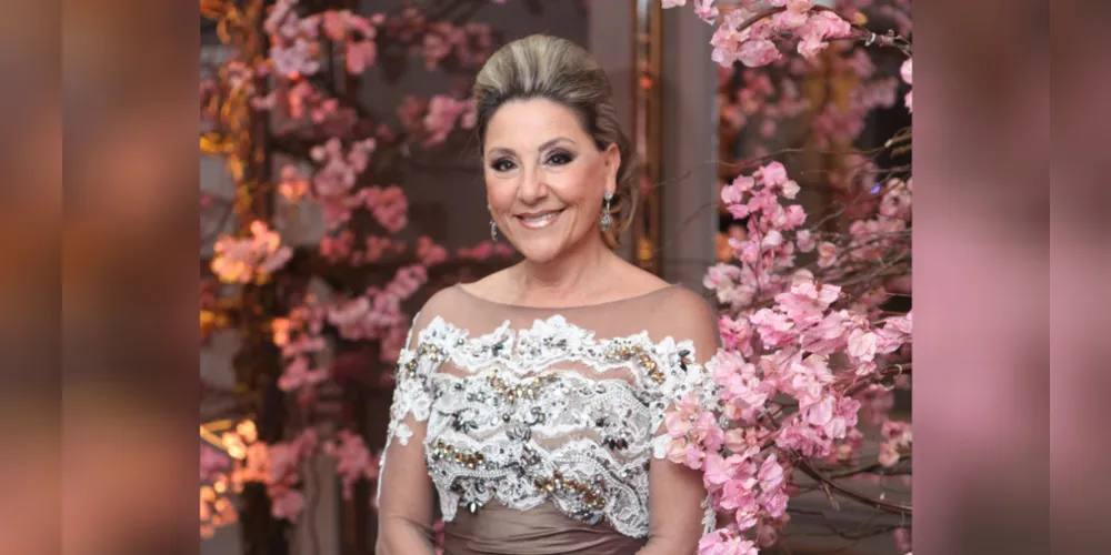 FELICITAÇÕES -  Indianara Prestes Mattar Milléo reserva o sábado (11) para receber as felicitações pela passagem de seu aniversário. Vale ressaltar que Indianara é uma das mulheres mais atuantes de nossa sociedade, ocupando inúmeros cargos e com seu dinamismo segue deixando sua marca por onde passa. Da coluna RC saúde e felicidades