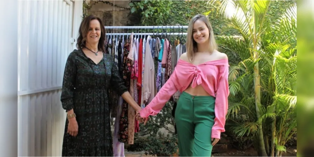 Em Ponta Grossa, empreendedoras estão fazendo sucesso na web com perfis de revenda.