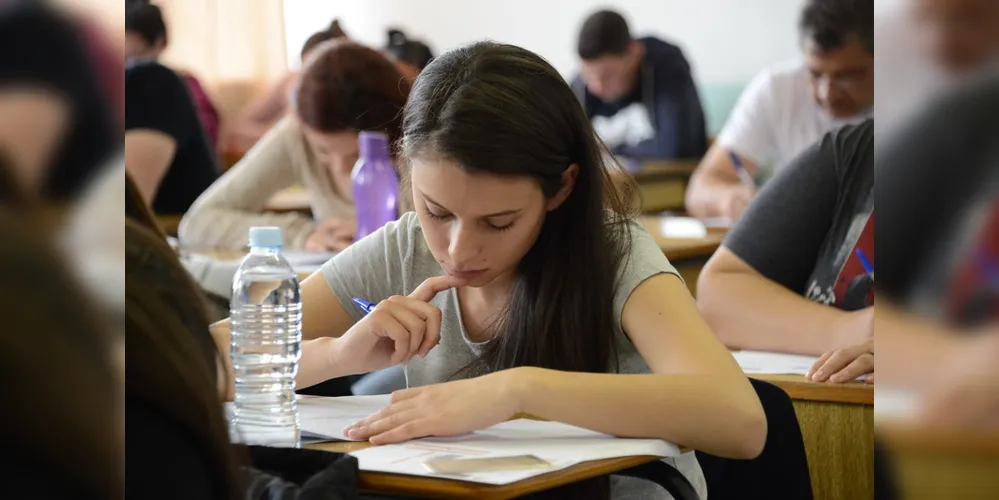 Na UEPG, as provas que seriam realizadas em dezembro deste ano foram remarcadas para os dias 07 e 08 de março de 2021. 