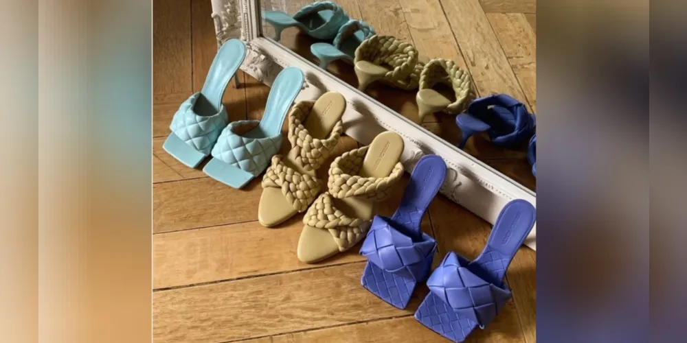 Sapatos femininos estão alinhados ao estilo e elegância 