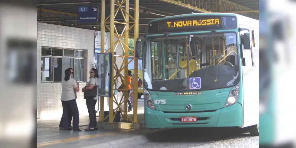 A empresa responsável pelo transporte coletivo solicitou um prazo para apresentar uma proposta que viabilize a recontratação de 70 trabalhadores