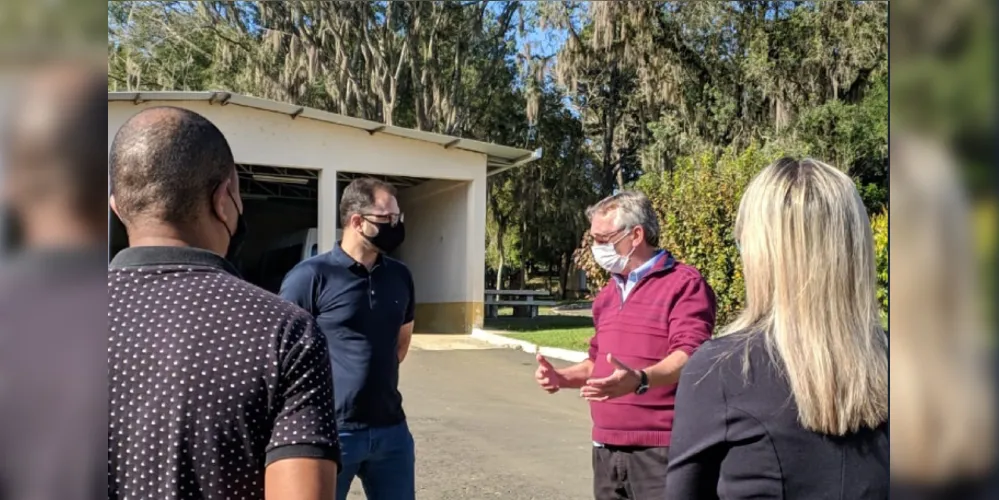 Imagem ilustrativa da imagem Daniel Milla conhece projetos do Instituto João XXIII