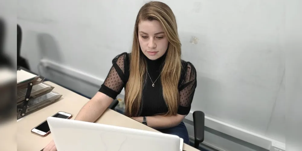 Alunos de Jornalismo da UniSecal realizam assessoria para microempreendedores da região.