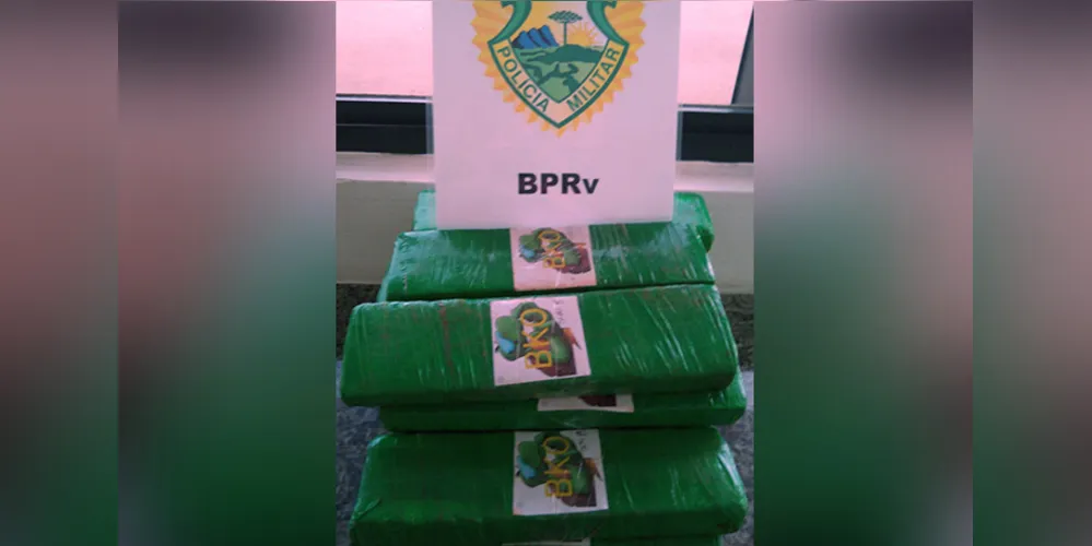 Droga estava na bagagem de passageiro de ônibus que fazia linha Ibaiti - Curitiba