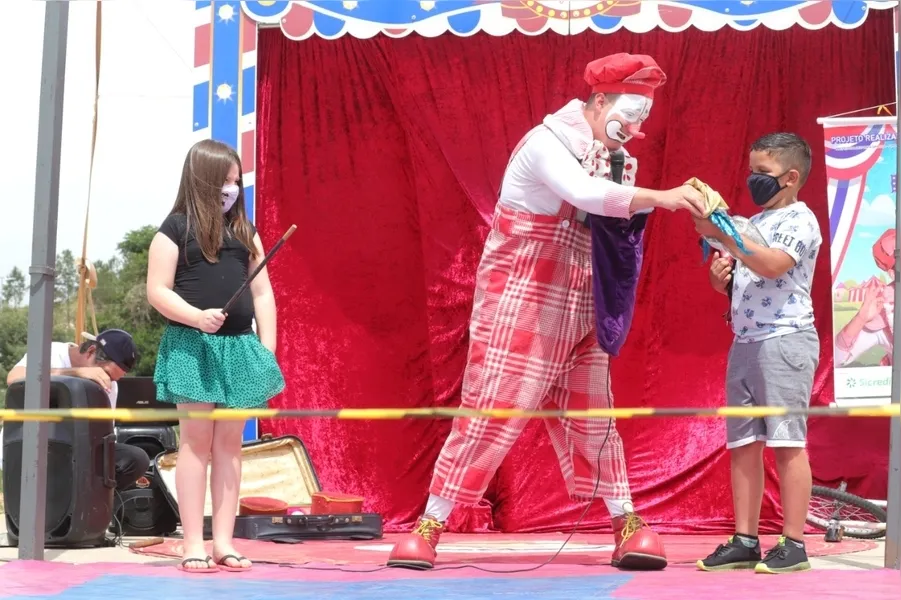 “Hoje tem circo na praça? Tem sim, senhor” teve sua última apresentação na quinta