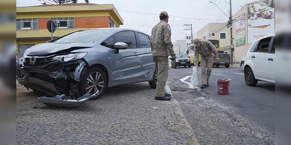 Apesar do número de veículos, ninguém ficou ferido