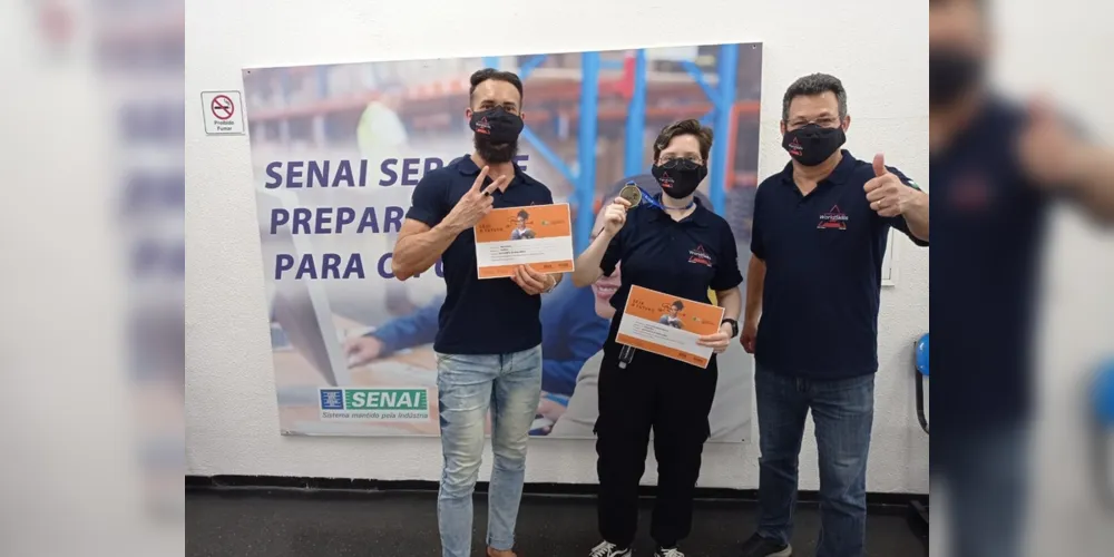 Imagem ilustrativa da imagem Aluna do Senai conquista ouro em competição de jogos online