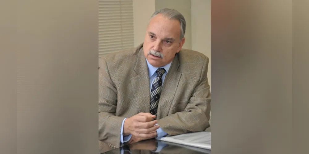 Em 18 de novembro, próxima quarta-feira, acontecerá o encerramento do ciclo com a presença do Dr. Jacinto Nelson de Miranda Coutinho