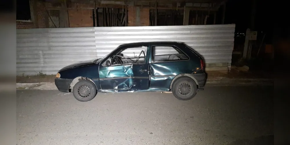 Motorista do carro lesionou a cabeça e também foi conduzida ao Pronto Socorro Municipal