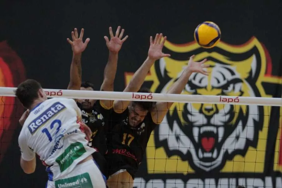 Caramuru retoma treinos para continuidade da Superliga