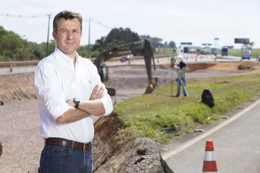 Denysson explica que planejamento é que obras se aproximem de 3 mil profissionais envolvidos