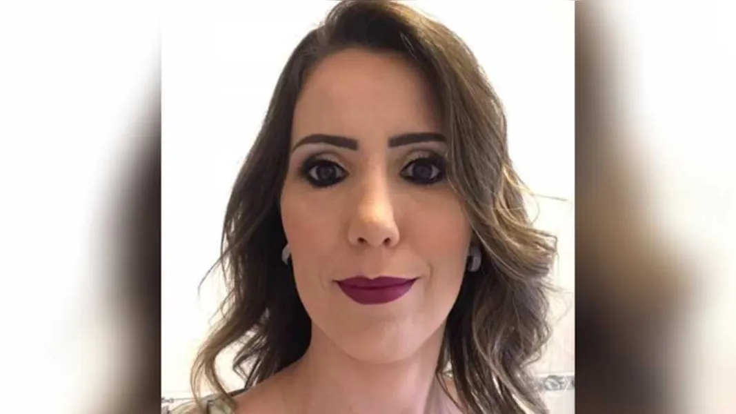 A médica veterinária Marina Dal Col receberá os cumprimentos pela passagem de seu aniversário na próxima sexta-feira (5). Da coluna RC os votos de alegrias e prosperidade