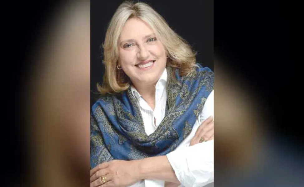 Bday – Jocemara Gomes receberá os cumprimentos pela passagem de seu aniversário nesta quarta-feira (24). Jocemara é ativa em diversas causas filantrópicas de nossa cidade. Da coluna RC os votos de alegrias e realizações.