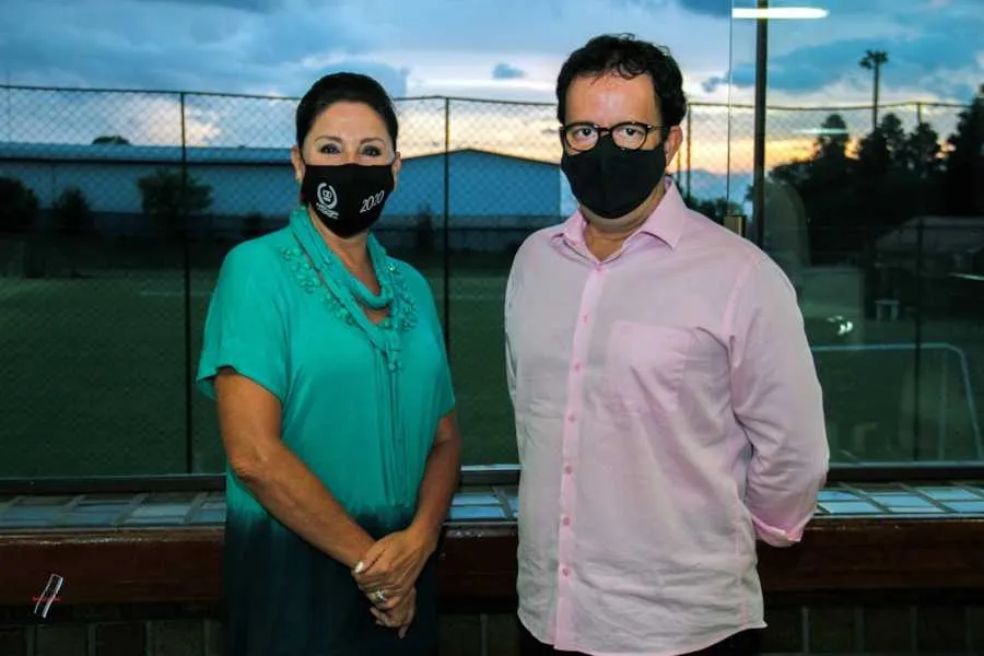 Presidente Indianara Milléo e o Diretor Osni Mongruel Junior