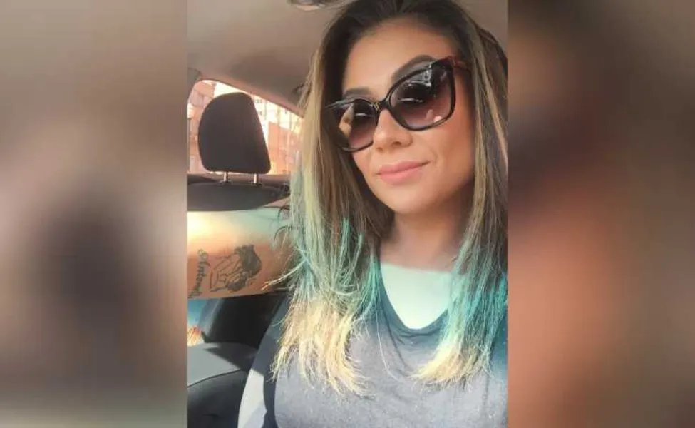 Bday – Na última semana, a empresária Daiane Cunha, que responde pelo Mercado Bom Preço, comemorou a passagem de seu aniversário na intimidade familiar. Da coluna RC os votos de felicidades e sucesso.