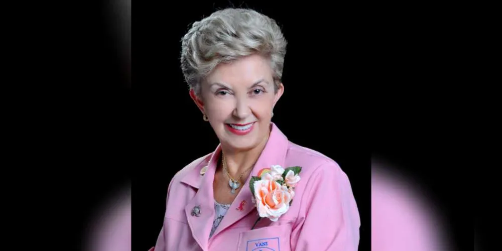 Vani Quadros Fadel recentemente foi reeleita presidente da Rede Feminina de Combate ao Câncer Regional de Ponta Grossa, para o próximo biênio. Da coluna RC os votos de sucesso e que as damas de rosa continuem sendo inspiração e exemplo de doação ao próximo para todos nós