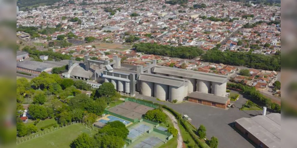 Além de loja agropecuária, unidade tem centro logístico e de armazenagem da produção