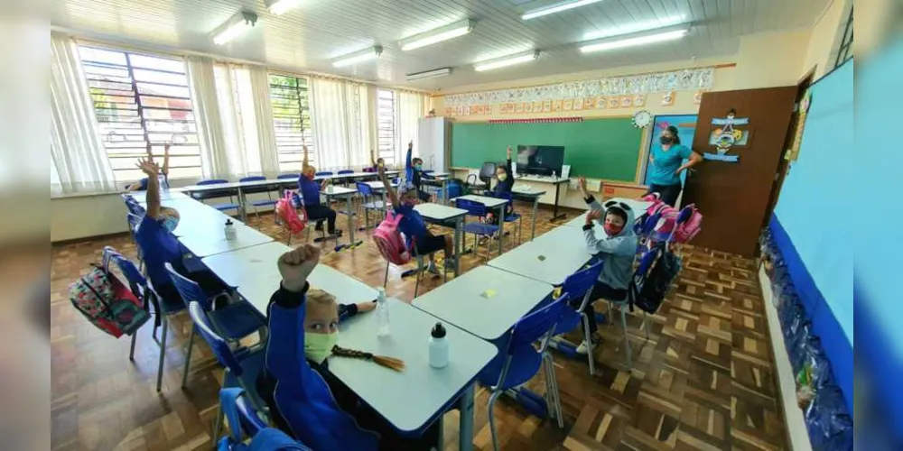 Imagem ilustrativa da imagem Ponta Grossa volta às aulas respeitando novas regras