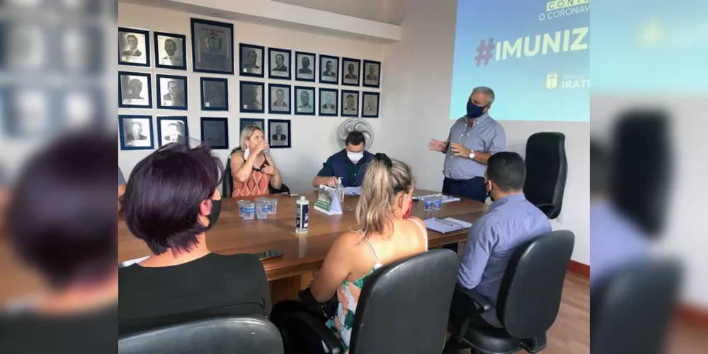 Representantes do setor estiveram reunidos com o prefeito nesta segunda-feira (8)