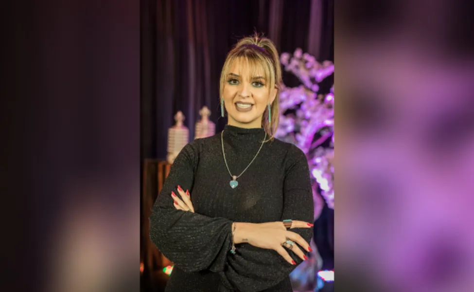 Menina Bonita - Ana Leticia Antunes, que vem a frente do badalado Salão Menina Bonita é destaque da nossa coluna pelo seu empreendedorismo. O salão Menina Bonita além de uma excelente estrutura oferece diversos serviços com profissionais qualificados, fazendo do espaço de beleza referência no setor na região. 