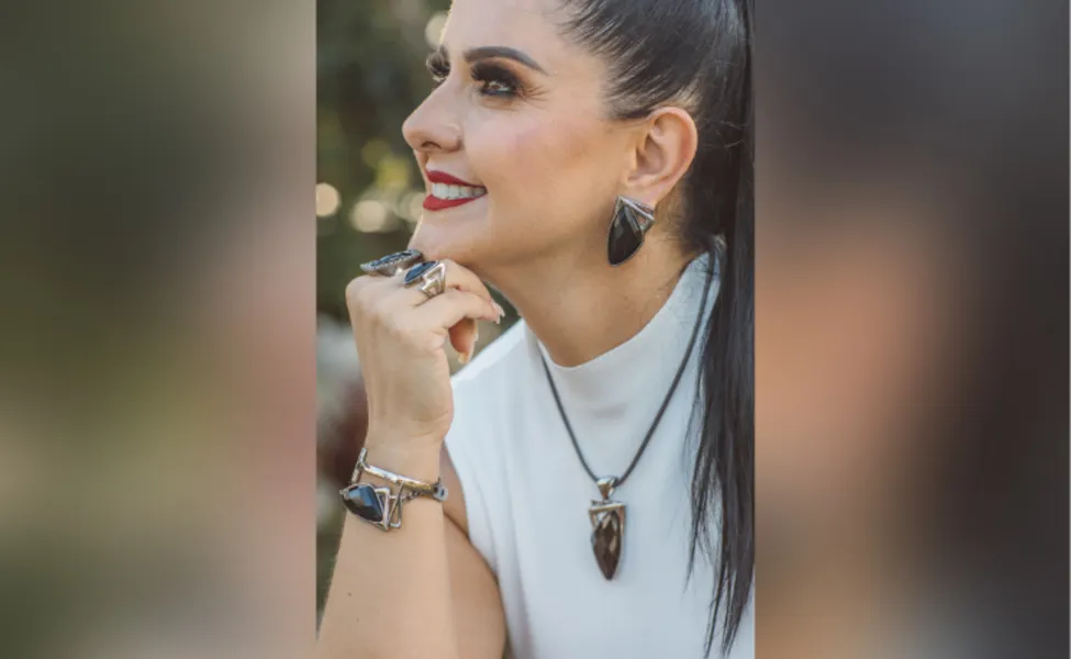 Carla Bianca Dos Santos