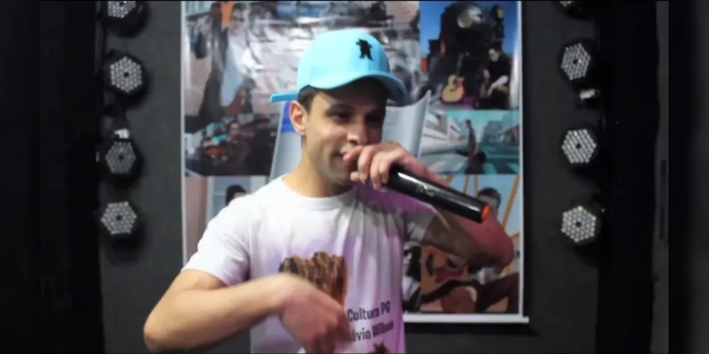 Flávio Wilson em parceria com o Dj Cleber Mix, lançou nesta semana a canção “Hit do verão”