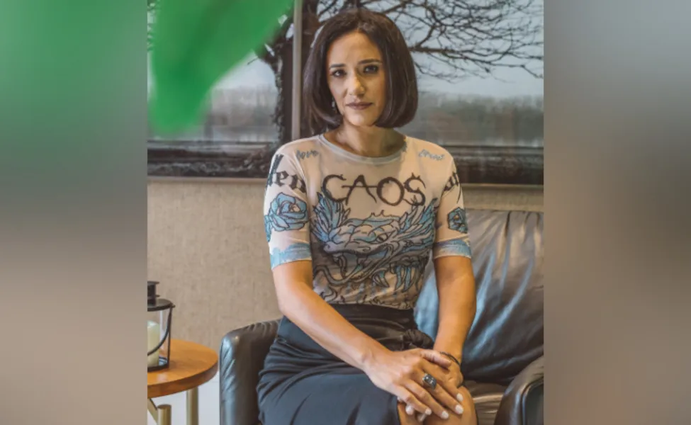 NOVO CICLO – A empresária Denise Cury receberá neste sábado (5), os cumprimentos pela passagem de seu aniversário. Denise que responde pela loja Correria Fitness vem a cada dia conquistando mais fiéis clientes. Da coluna RC os votos de alegrias e realizações