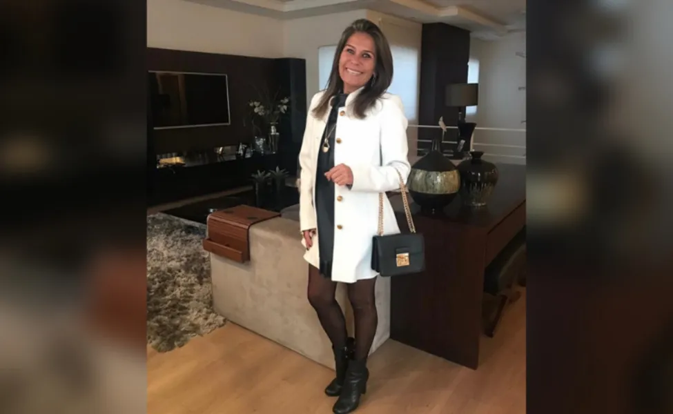 TIM-TIM - A empresária Andrea Eberhard será muito cumprimentada pela passagem do seu aniversário na próxima terça-feira (8). Da coluna RC os votos de felicidades infinitas