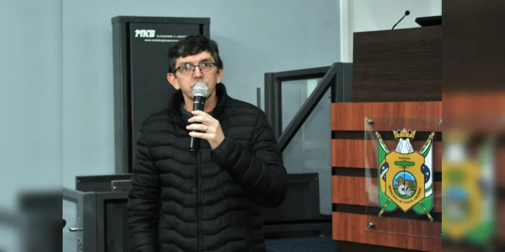 Secretário Municipal da Fazenda, Cláudio Grokoviski.