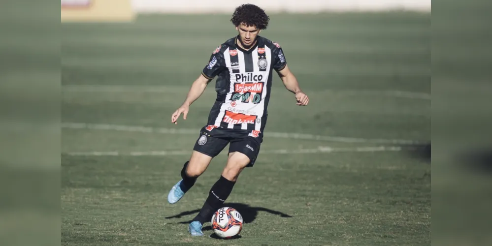 O jogo foi alterado para a capital por conta da manutenção no gramado do Estádio Germano Krüger.