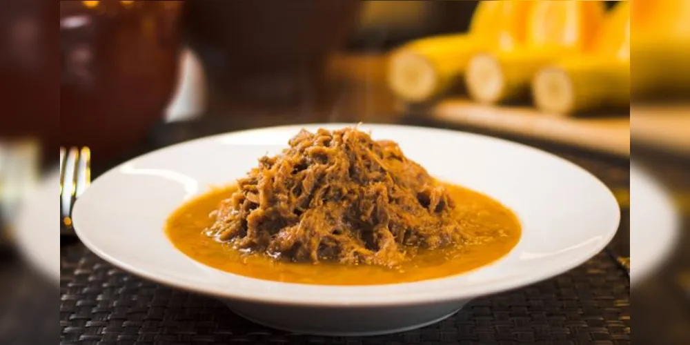 O barreado é um prato típico da região do litoral do Paraná