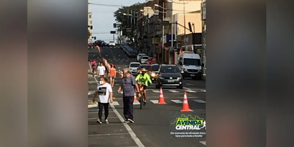 Imagem ilustrativa da imagem Domingo é dia de caminhada na “Avenida Central”