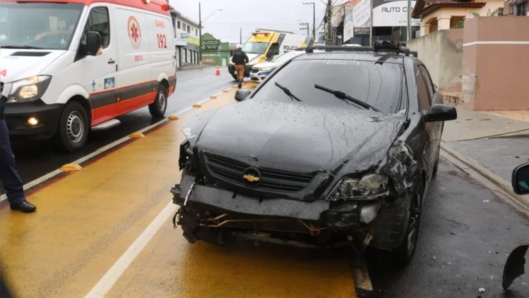 Após o acidente, condutor de um dos Astras pretos envolvidos no acidente teve paralisia nas pernas
