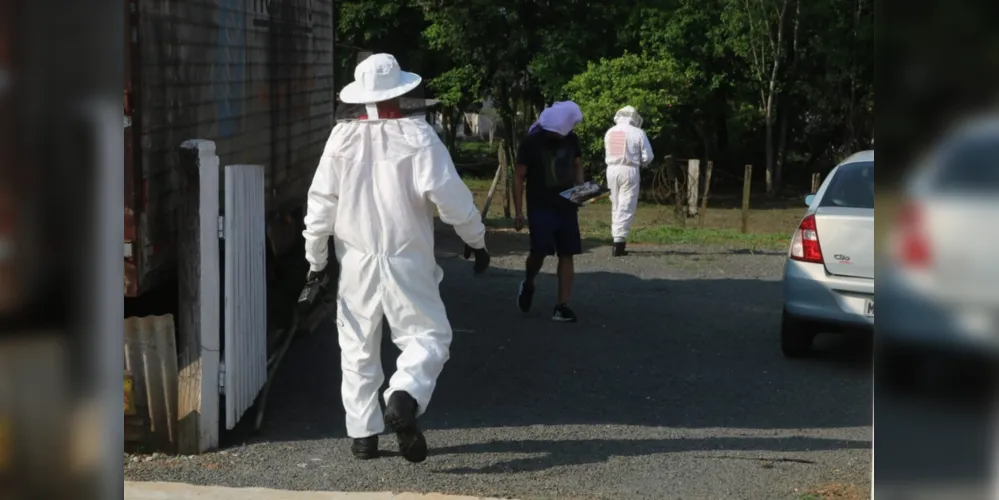 Equipes de socorro prestaram atendimento no local na tarde desta segunda-feira (20)