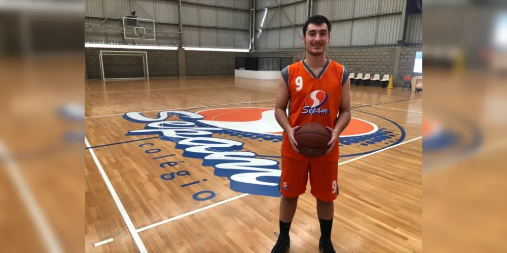 Vitor Coradassi, 16 anos, é estudante do Colégio Sepam e recebeu o convite para atuar no país americano após treinamento realizado em São Paulo 