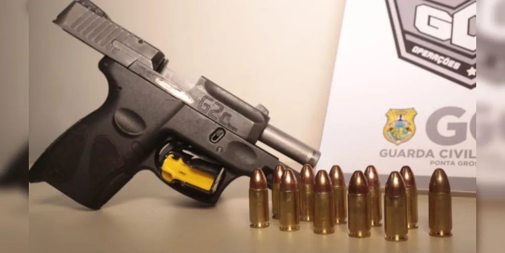 Imagem ilustrativa da imagem Adolescente de 15 anos é apreendido com pistola em PG